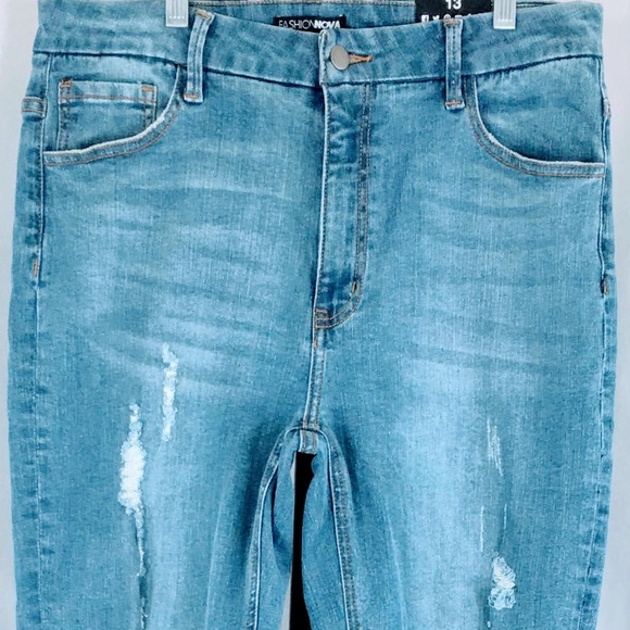 Fashion Nova Killing Em Kindly High Rise Jeans - Picture 3 of 10